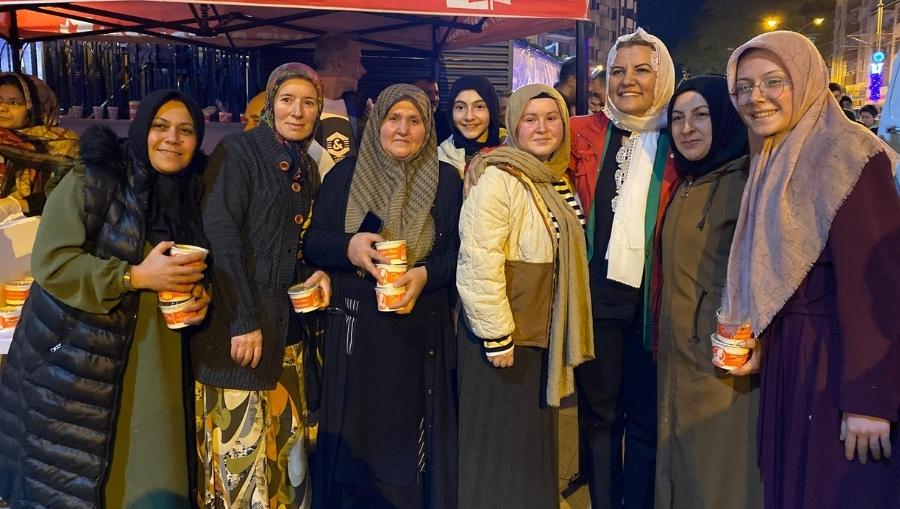 izmit-kadir-gecesi-helva.jpg