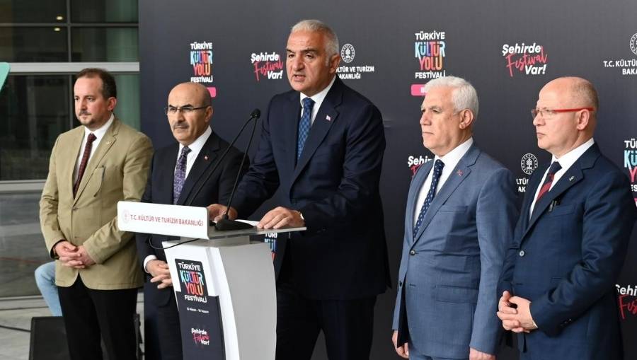 bursa-kultur-yolu-festivali.jpg