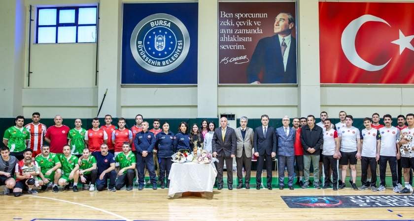 bursa-buyuksehir-belediyesi-voleybol-turnuvasi.jpg