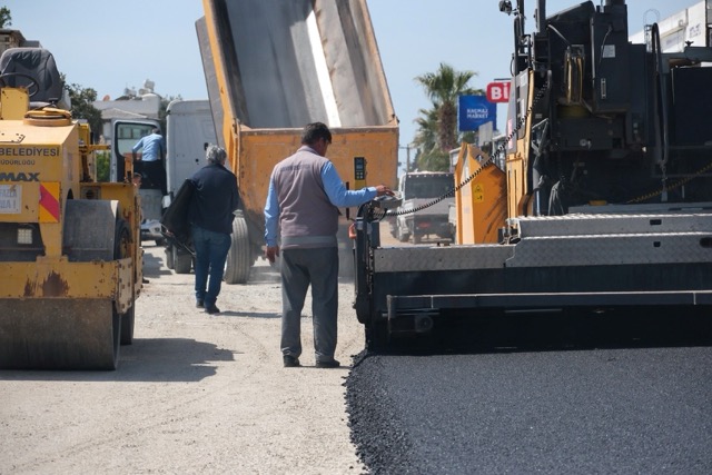Bodrum'da Asfalt Çalışmaları Devam Ediyor