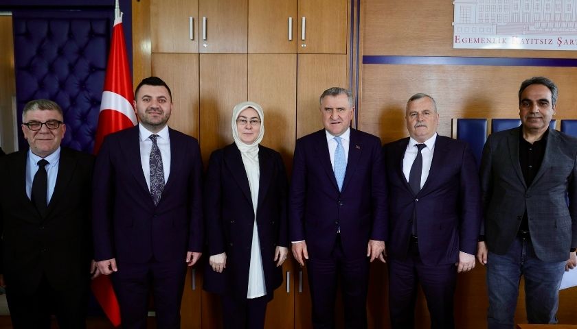 Akyol, Yalova'daki gençlik ve spor yatırımlarına ilişkin talepleri iletti